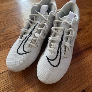 Nike White Athletic Shoes with Black Accents
